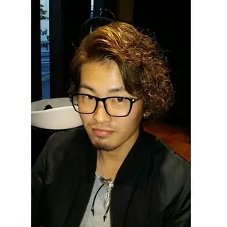 ミディアム パーマ メンズ カラー 髪質改善✨カラー特化 サロン🎨平尾晃一のヘアスタイル