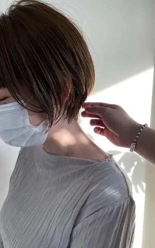 ショート カラー 石山涼太 【monolith】のヘアスタイル