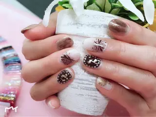 ネイル ユリシスネイル 担当近藤のネイルデザイン