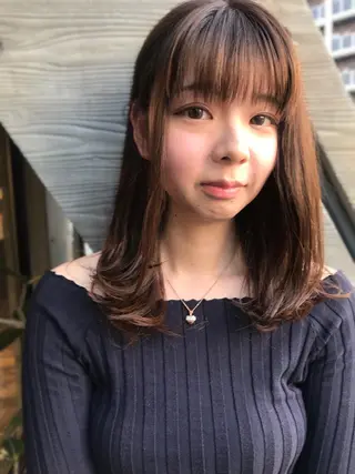 セミロング カラー ヒラヤマ ユウスケのヘアスタイル