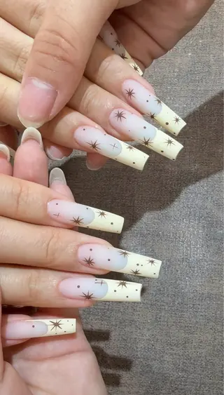 ネイル WO MIAOのネイルデザイン