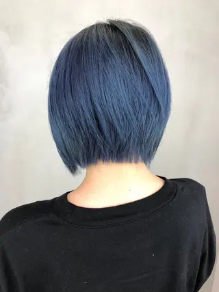 ショート カラー IT by ALBUM立川のヘアスタイル