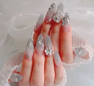 ネイル エムネイル サロンのネイルデザイン