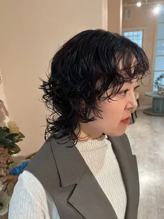 ショート パーマ 推しｶﾗｰ/韓国/ ﾋﾟﾝｸ/Renonのヘアスタイル