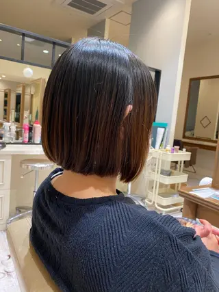 ミディアム いいの ともこのヘアスタイル