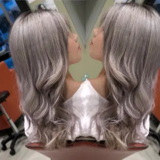 セミロング Y Uのヘアスタイル