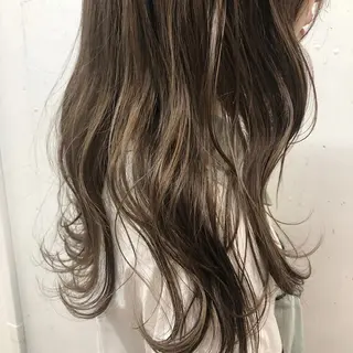 ロング カラー 久保田 千尋のヘアスタイル