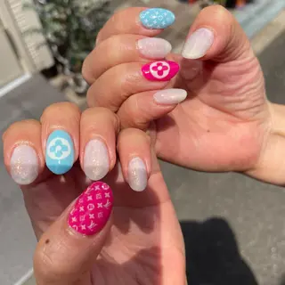 ネイル 吉村 優子のネイルデザイン