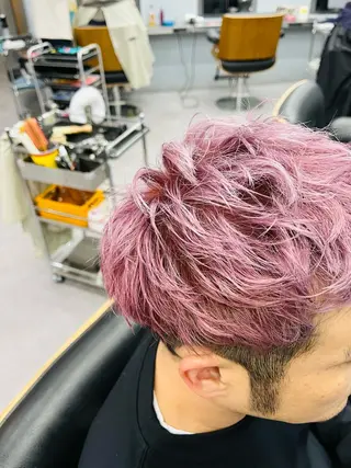 ショート カラー メンズ 池袋メンズパーマ フェード純平のヘアスタイル