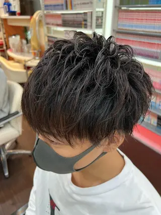 パーマ メンズ まさき✂︎ブリーチ／ デザインカラーのヘアスタイル