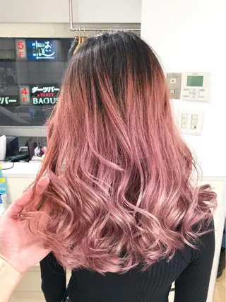 セミロング カラー 🌙HIZUKI🌙 ハイトーン 艶髪のヘアスタイル
