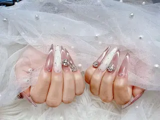 ネイル ENsalon AKIRAのネイルデザイン