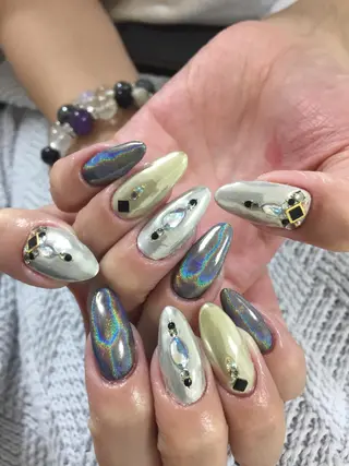 ネイル SOL NAILのネイルデザイン