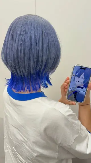 ミディアム カラー インナーカラー 推し ブリーチ  髪質改善のヘアスタイル