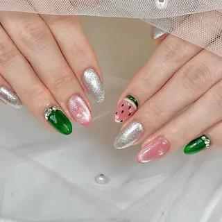 ネイル 本木 海帆のネイルデザイン