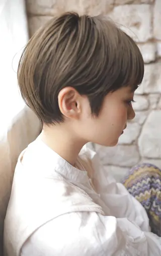 ショート カラー 岡安優太 顔まわり似合せが得意のヘアスタイル
