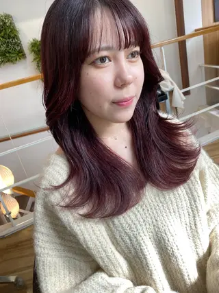 ミディアム カラー レイヤーカット /透明感/千葉怜寿のヘアスタイル