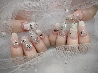 ネイル I-nailロング /ワンホン/キラキラのネイルデザイン