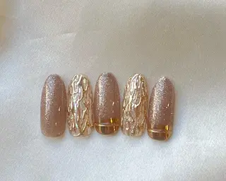 ネイル 友田 晴香のネイルデザイン