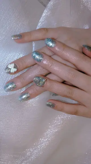 ネイル フィルイン・深爪矯正 長さ出し・リラク
のネイルデザイン