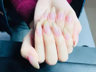 ネイル gorella Ａのネイルデザイン