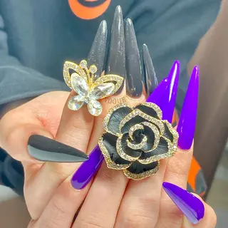 ネイル VOGUE ×SWANのネイルデザイン