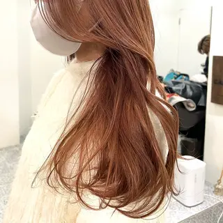 ロング カラー Ami ブリーチ/ハイトーンのヘアスタイル