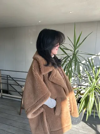 ミディアム カラー ⭐️海外レイヤー＆ ハイライト⭐️のヘアスタイル