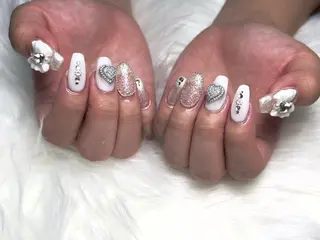 ネイル lucky nail 歌舞伎町のネイルデザイン