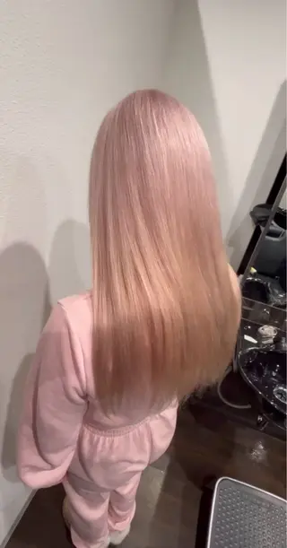 ロング カラー パーマ 川本 翔也のヘアスタイル