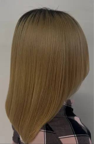 リブ🍀 アシスタント/モデルのヘアスタイル