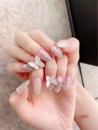 ネイル I-nailロング /ワンホン/キラキラのネイルデザイン