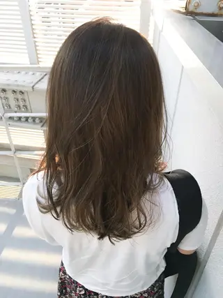 ミディアム カラー 中山 天地のヘアスタイル