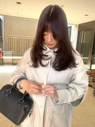 セミロング 🫧umu.🫧韓国 /レイヤー/ハッシュのヘアスタイル