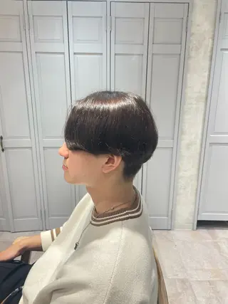 ショート カラー 下田 颯太のヘアスタイル