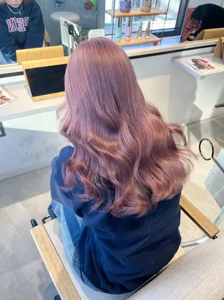 ロング カラー kanta 梅田 韓国ハイトーンのヘアスタイル