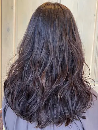 ロング パーマ レイヤーカット/ 根本瑠実のヘアスタイル
