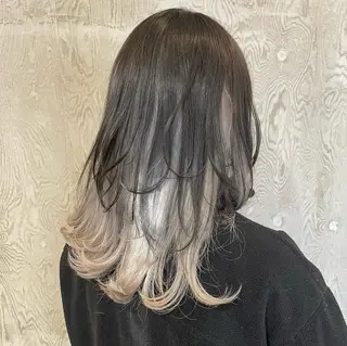 カラー 仲田 麻倫のヘアスタイル