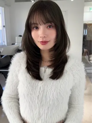 セミロング レイヤー/髪質改善/ ブリーチ/コタケのヘアスタイル