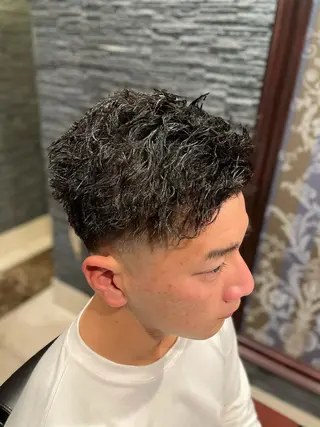 ショート パーマ メンズ 野川 純麗のヘアスタイル