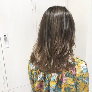 セミロング カラー 三鷹で1番ショート ボブをカットする新谷のヘアスタイル