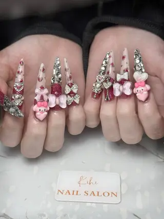 ネイル 💕鈴木ユリ パラジェル/オフ無料のネイルデザイン