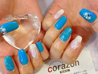 ネイル corazon所属・ネイリスト aicoのネイルデザイン