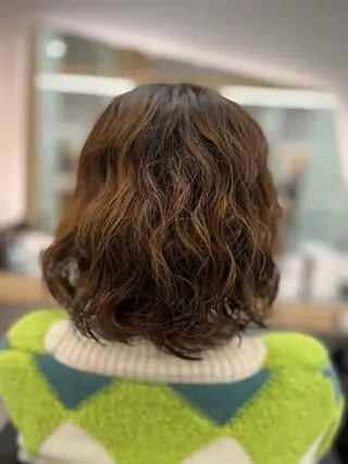 ミディアム 川畑 花菜のヘアスタイル
