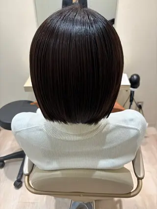 カラー 佐治 梨乃のヘアスタイル
