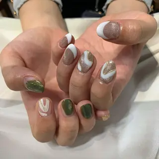 ネイル マキノ ユイのネイルデザイン