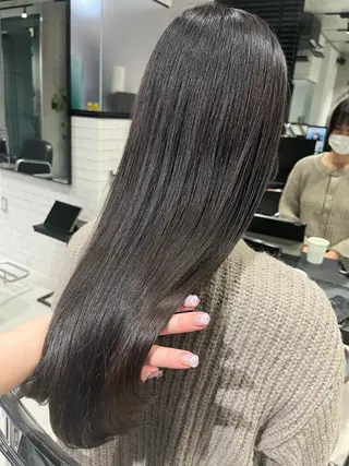 ロング カラー パーマ ヘアアレンジ 透明感/オリーブ/ グレージュ/YUKAのヘアスタイル