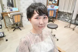 ショート パーマ ミヤザキ ユタカのヘアスタイル