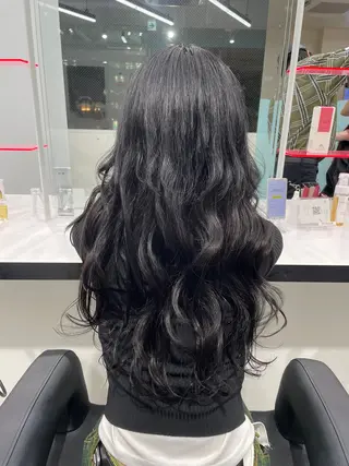 ロング カラー 履歴修正屋さん／ ブロンド／ホワイトのヘアスタイル