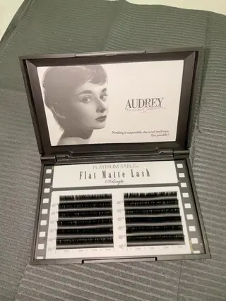 ショート マツエク・マツパ 《LB》ラブリエ Nail&eyeのマツエク・マツパデザイン